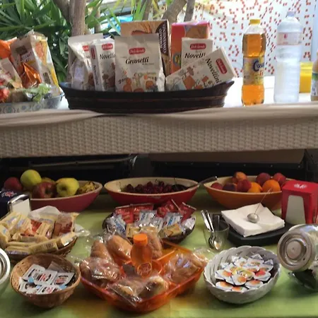 Sottosopra Intero 3 Stanze 8pax Nyaraló *